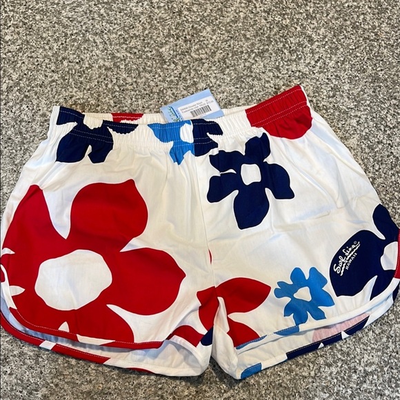 NWT Women's Floral Print Surf Line Hawaii Shorts - Picture 1 of 4